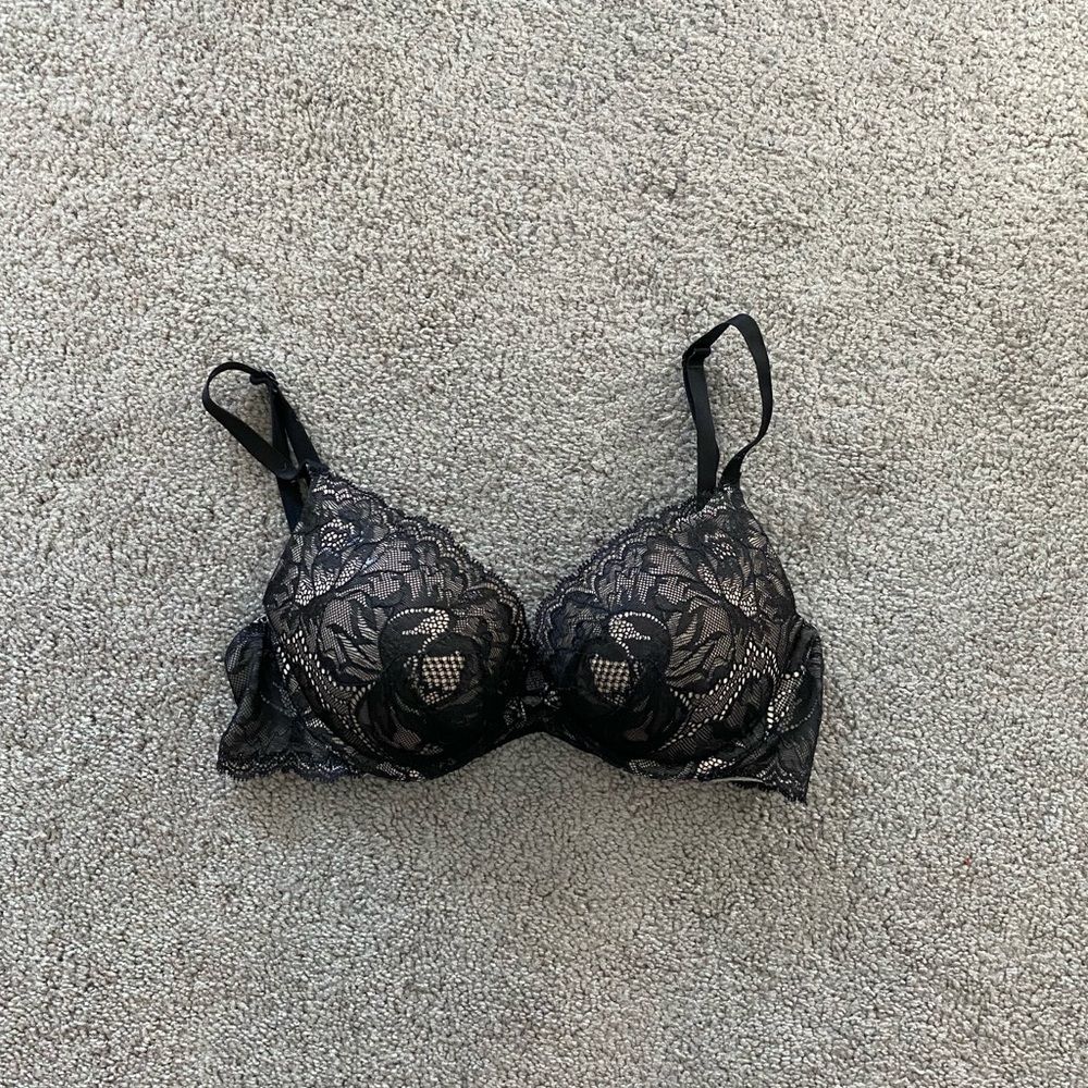 Victoria’s Secret push-up bra